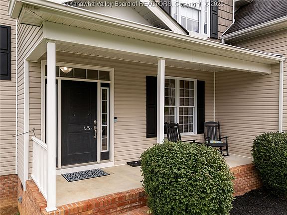 5th image of 35 Hyde Park Rd