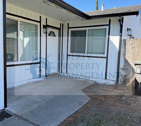 2nd image of 2747 Burlington Pl