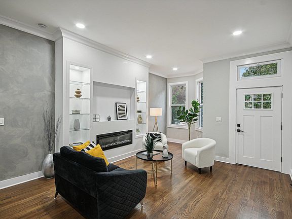 2nd image of 51 Park St #51
