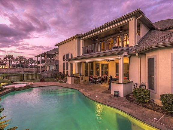 2nd image of 4604 La Escalona Dr