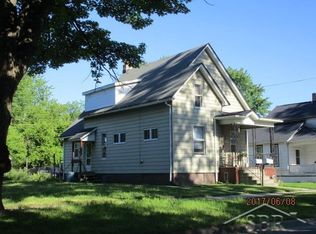 1915 Hanchett St, Saginaw, MI 48602