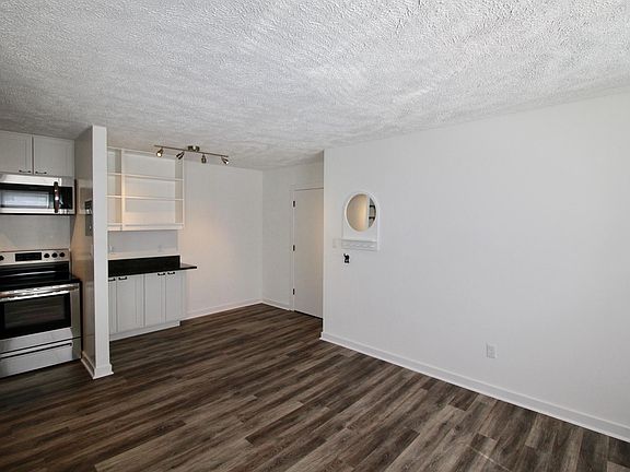 one bedroom