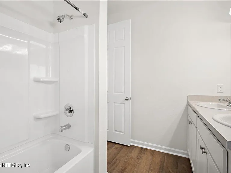 7212 Red Timber Rd — Photo 25