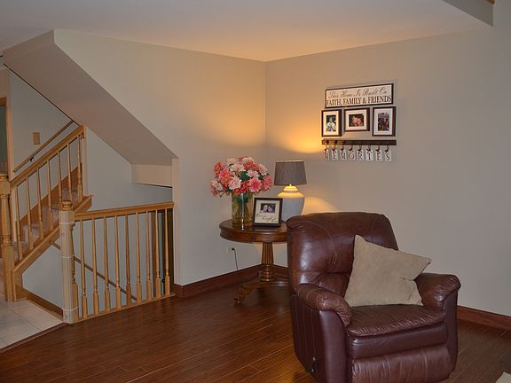 4th image of 7758 Northfield Ln