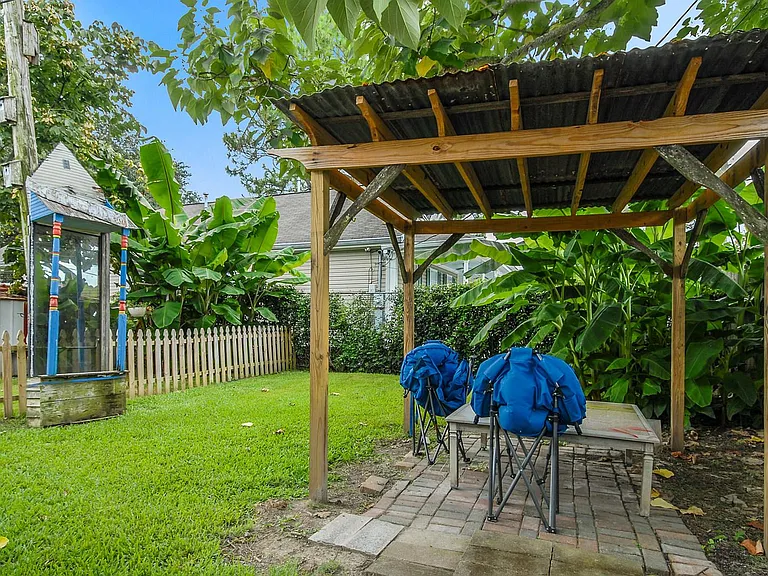 42 Joyce Ave — Photo 11