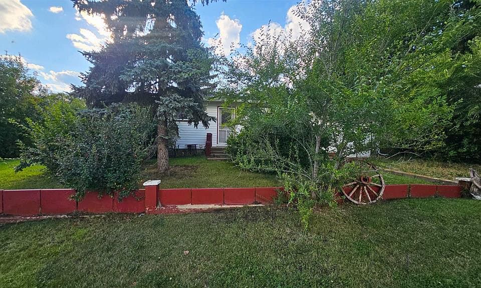 1st image of 5006 E 45th St