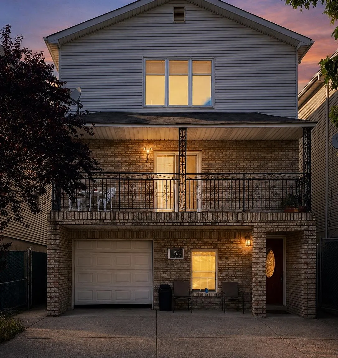 3 bed, 2.0 bath, $2,650 — Photo 1