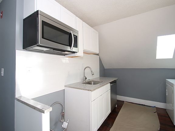 4th image of 168 Chatham Street # Fl 3rd