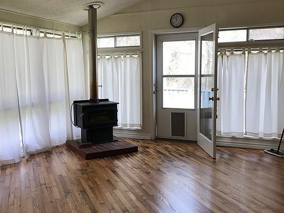 2nd image of 315 Gainey Dr