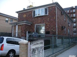 8426 Daniels St, Jamaica, NY 11435