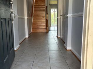 15711 John Diskin Cir, Woodbridge, VA 22191