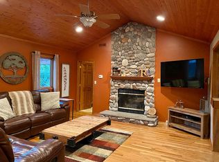 22010 122nd St, Bristol, WI 53104