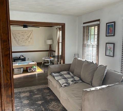3rd image of 728 Brandermill Dr