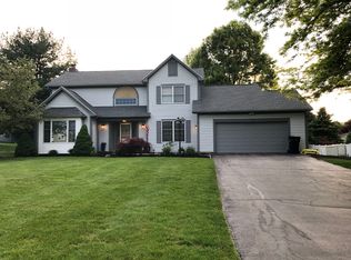 7 Kingsley Cir, Fairport, NY 14450