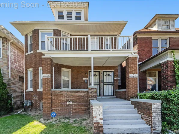 1045 Casgrain St, Detroit, MI 48209