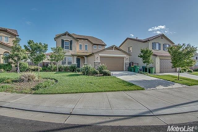 1st image of 2824 Pine Brook Dr