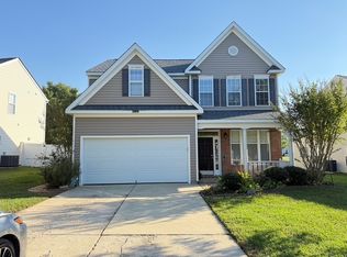 7842 Braefield Dr, Raleigh, NC 27616