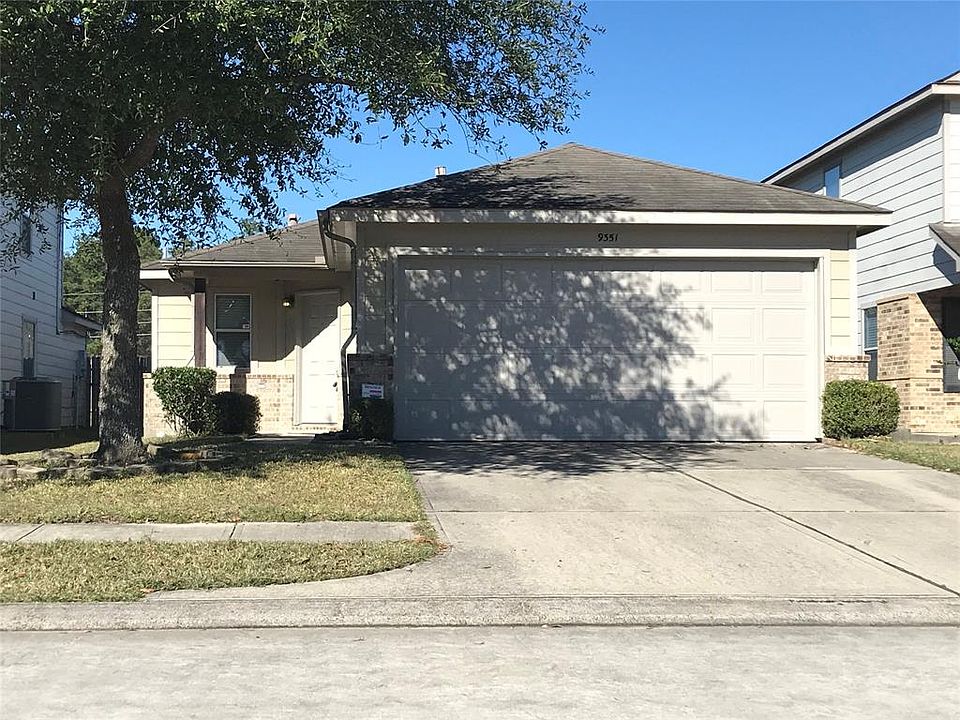 1st image of 9351 Norwood Trails Dr