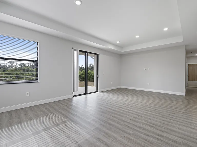 679 Windermere Dr — Photo 5
