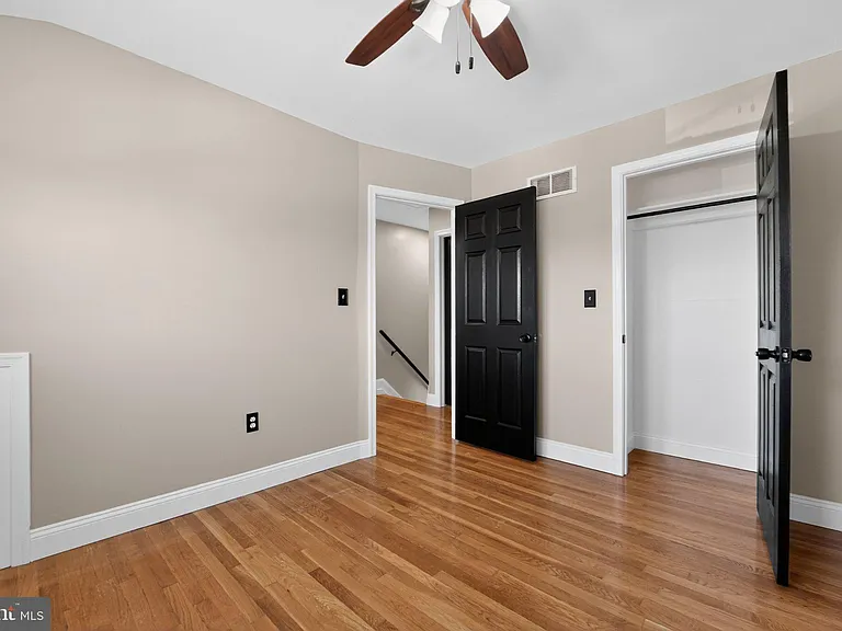 643 S Wickham Rd — Photo 24