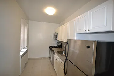 Rented by Silverstein Collection LLC 