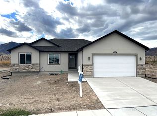 1206 N Berra Blvd, Tooele, UT 84074