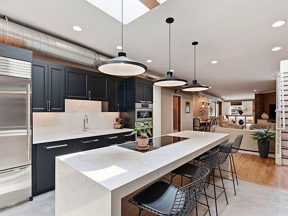 4th image of 2356 Park Ave Unit 67