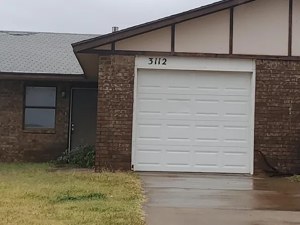 3112 Forestridge Dr, Enid, OK 73701