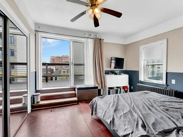 1011 Banner Avenue image 20 of 23