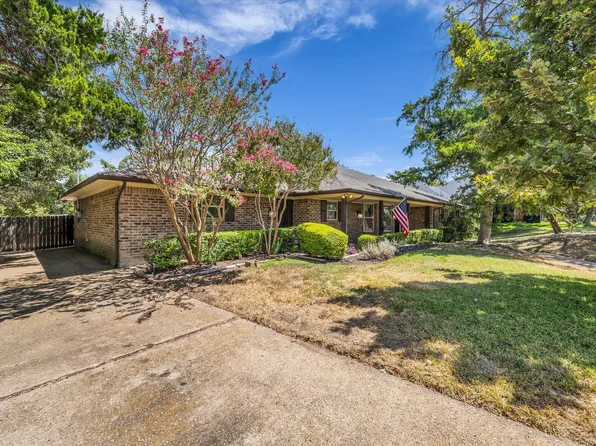 705 Poage Dr, Woodway, TX 76712
