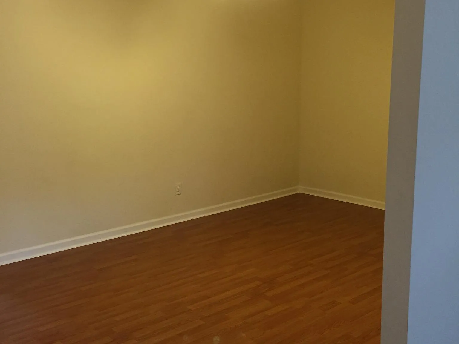 4 bed, 2.5 bath, 1480 sqft, $1,800 — Photo 4