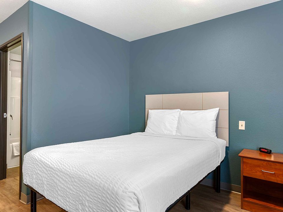 Studio Suite - 1 Full Bed