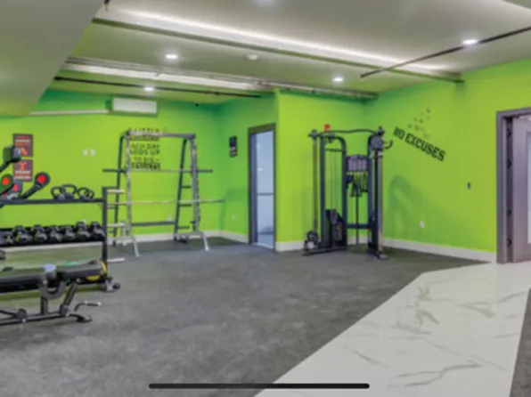 311 Sip Avenue image 13 of 61