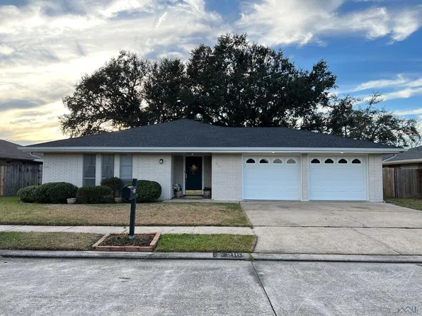 216 Raywood Dr, Houma, LA 70360
