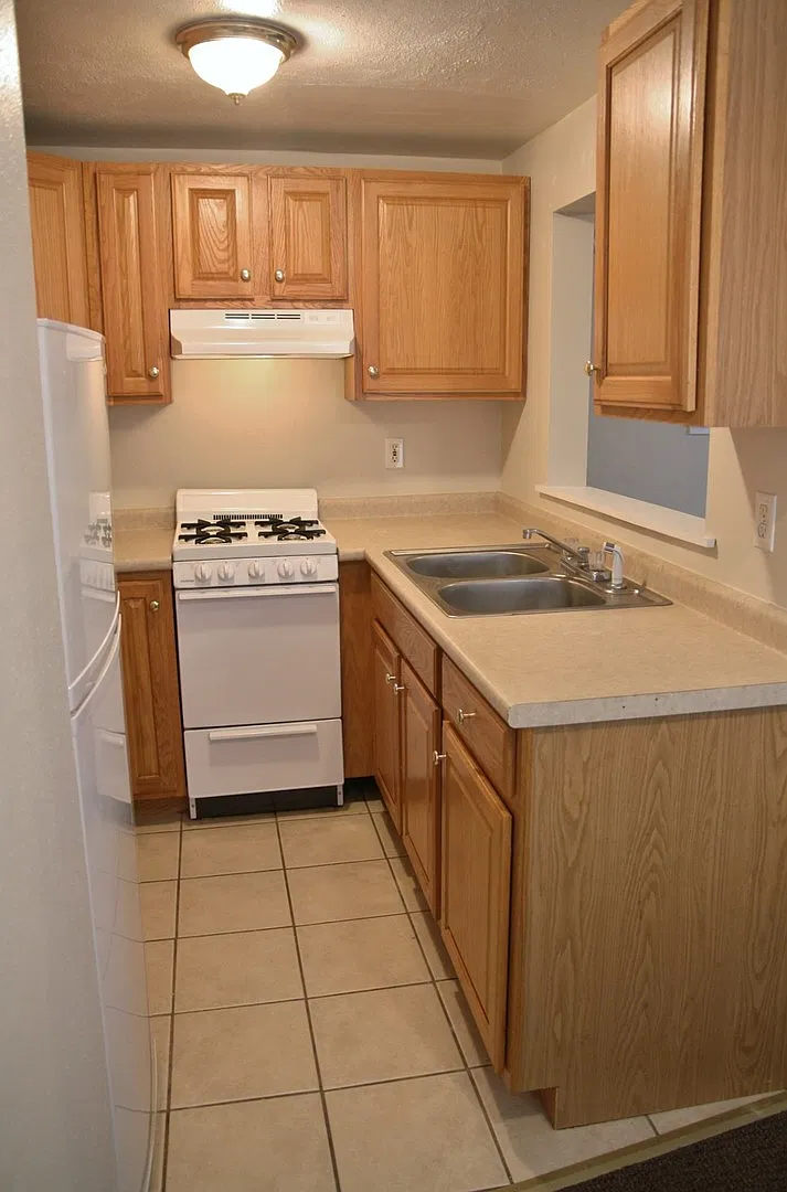 4008 Walnut Street — Photo 3