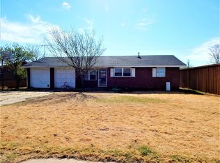 406 Buntin Ave, Happy, TX 79042