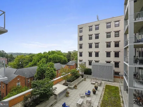 6820 Wisconsin Ave APT 4008, Bethesda, MD 20816