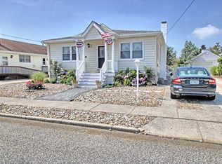 276 43rd St, Avalon, NJ 08202