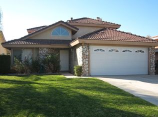 3374 Hollowood Ct, Riverside, CA 92503