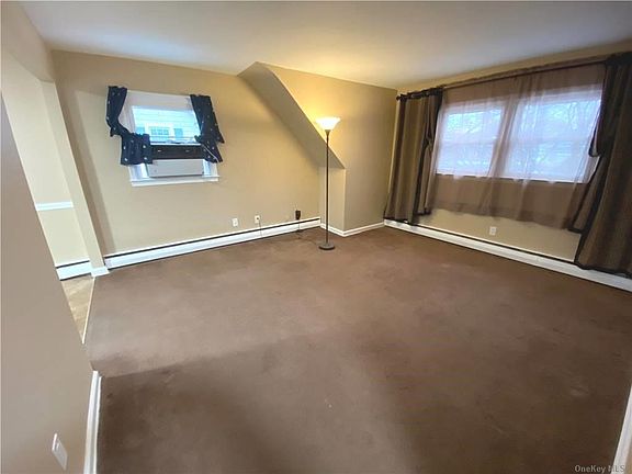 5th image of 480 Pennsylvania Ave Unit 2