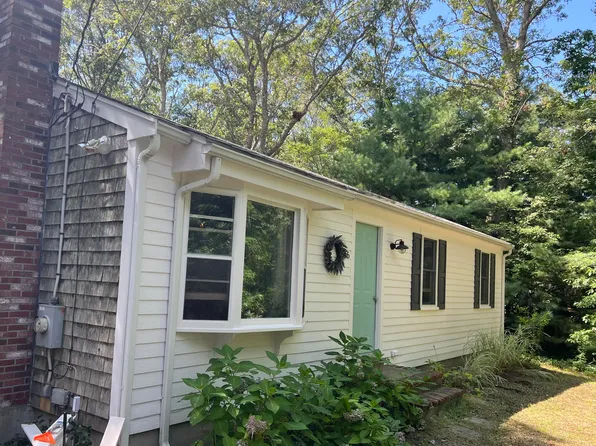 666 Boxberry Hill Road, Hatchville, MA 02536