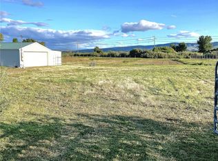 300 Wade Rd, Thorp, WA 98946