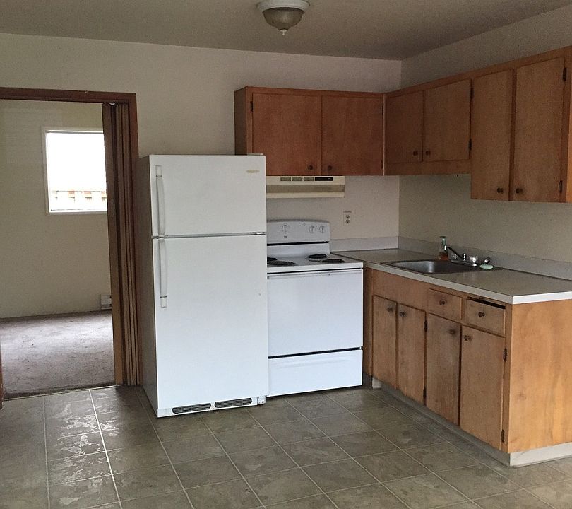2nd image of 2218 19th Ave APT C