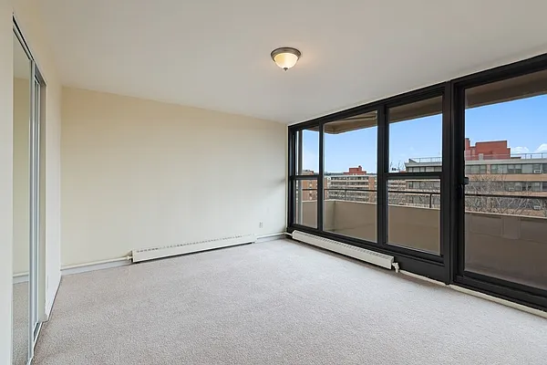 Sold by Shares of New York Marketing LLC | media 23