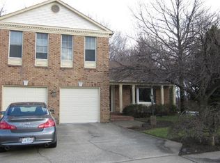 2211 Goldentree Way, Vienna, VA 22182