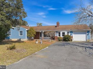 284 Country Club Blvd, Little Egg Harbor Township, NJ