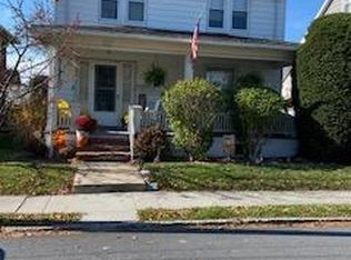 411 S Lincoln St, Palmyra, PA 17078