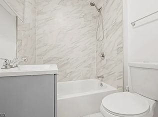 38 Franklin Ave APT 1R, West Orange, NJ 07052