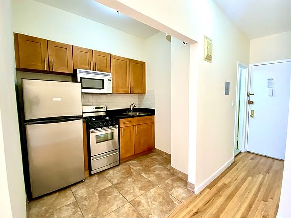 4th image of 411 E 81st St APT 5B