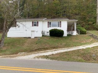 4151 8th Street Rd, Huntington, WV 25701